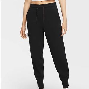 Nike joggers